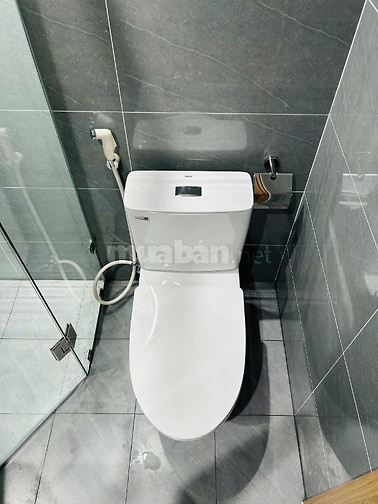 Diamond Boulevard 2PN 1WC tầng 27 - full nội thất & điện máy mới 100% 