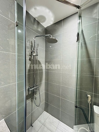 Diamond Boulevard 2PN 1WC tầng 27 - full nội thất & điện máy mới 100% 