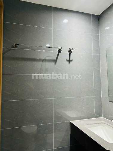 Diamond Boulevard 2PN 1WC tầng 27 - full nội thất & điện máy mới 100% 