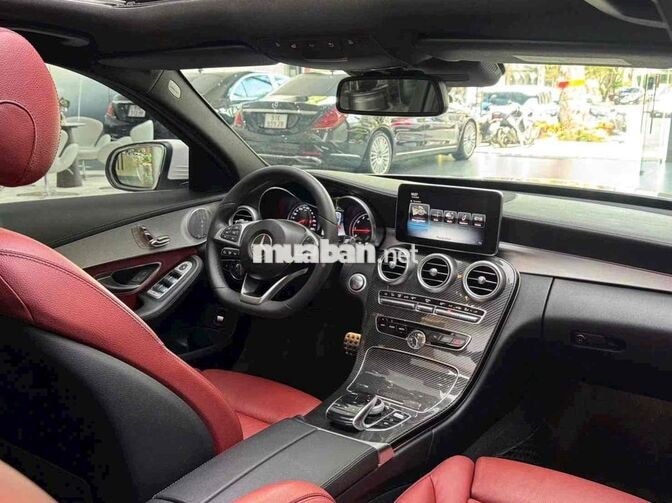Mercedes C300 AMG 2017 Trắng 80000 km