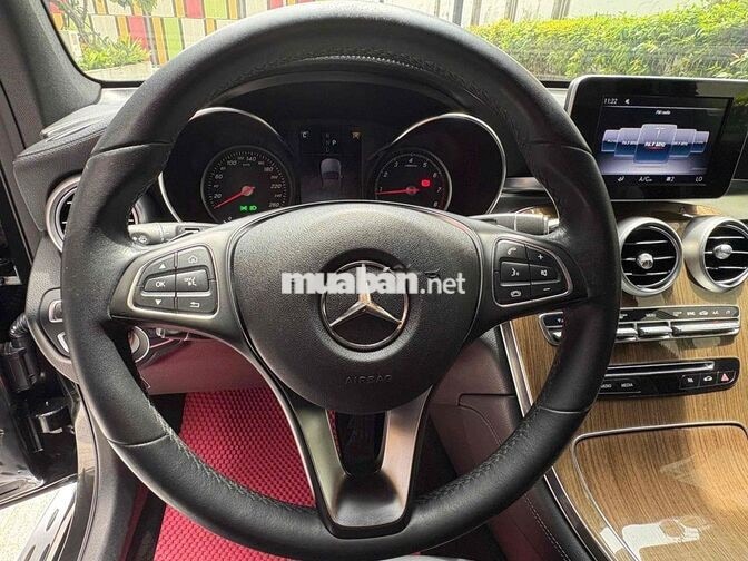 Mercedes Benz GLC 250 4Matic 2019 Đen 79,000 Km