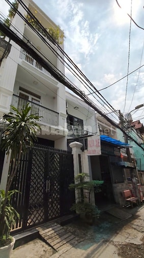 NHÀ DƯƠNG BÁ TRẠC , 80M2 , 3 TẦNG , NHỈNH 8 ĐỒNG 