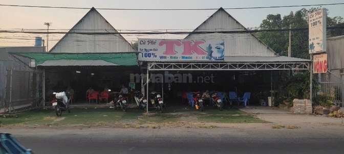 Cần bán sang nhượng đất có quán cafe sân vườn mặt tiền đường , cần thơ