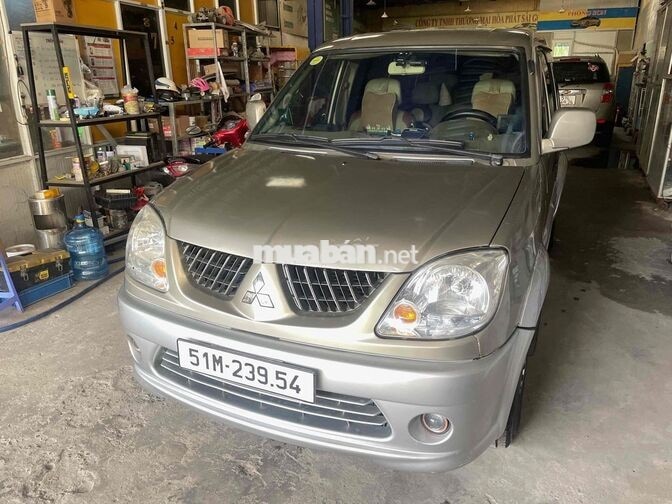 Mitsubishi Jolie Vàng Cát 7 chỗ, SX: 2006