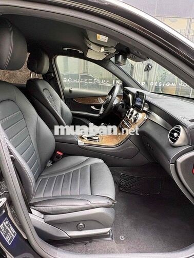 Mercedes Benz GLC 250 4Matic 2019 Đen 79,000 Km