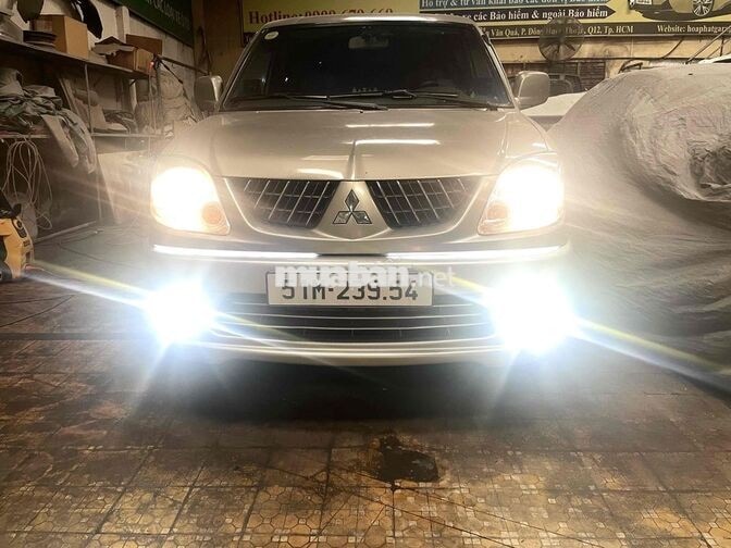 Mitsubishi Jolie Vàng Cát 7 chỗ, SX: 2006