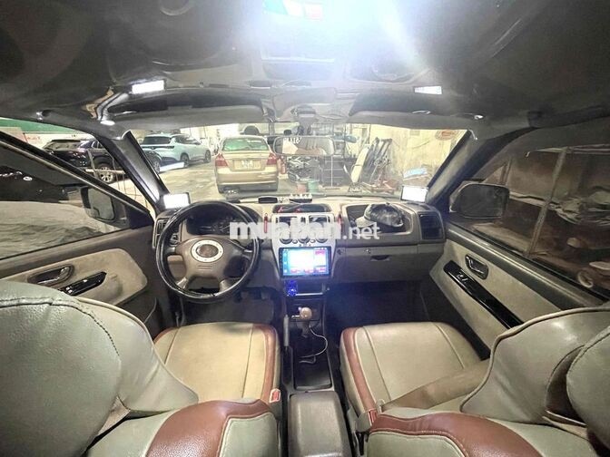 Mitsubishi Jolie Vàng Cát 7 chỗ, SX: 2006
