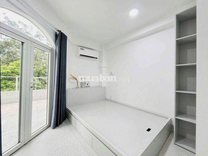 Căn hộ 1pn đầy đủ nội thất mặt tiền ngay cầu Nguyễn Tri Phương 