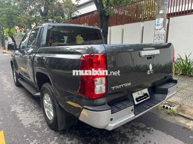 Mitsubishi Triton 2.4L GLX 4x2 AT 2024 Xám