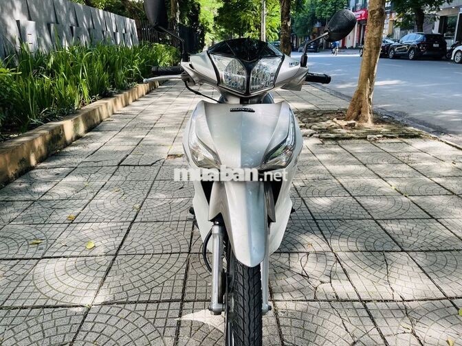 Honda Future 125 Fi Trắng xám xe nguyên bản đẹp