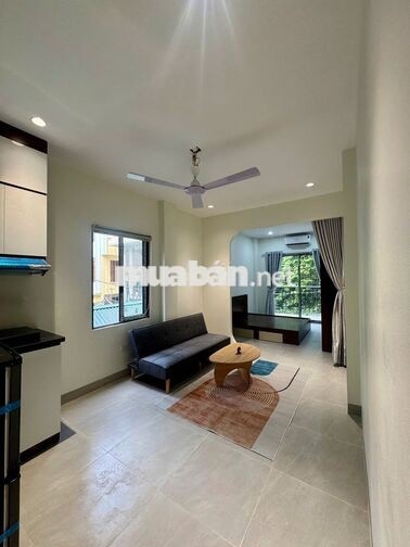 CĂN HỘ FULL ĐỒ BAN CÔNG SIÊU RỘNG, THOÁNG NGAY CÔNG VIÊN HOÀ BÌNH 