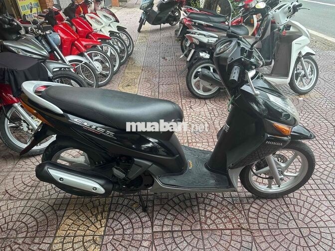 Honda Click zin dep vĩnh long