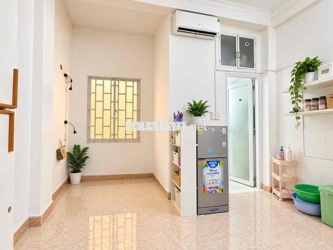 studio Giường Tầng Nguyễn Gia Trí , Giá Rẻ