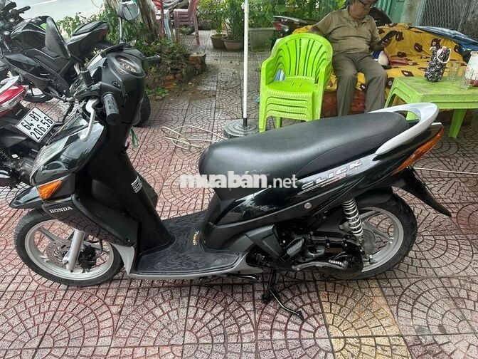 Honda Click zin dep vĩnh long