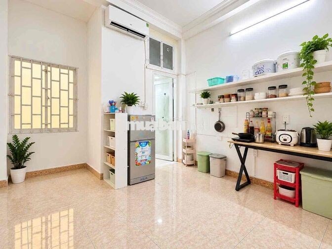 studio Giường Tầng Nguyễn Gia Trí , Giá Rẻ