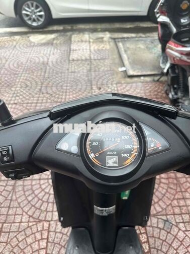 Honda Click zin dep vĩnh long