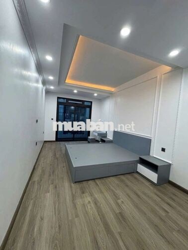 cho thuê nhà 5 tầng ngõ 11 bát khối sn 1b