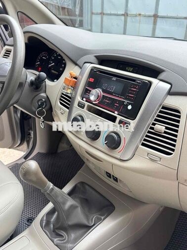 Innova E 2014 106.000km xe gia đình