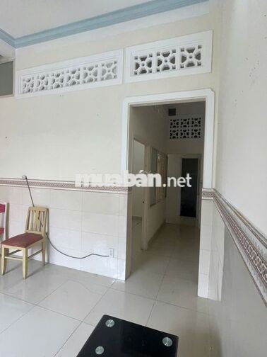 CHO THUÊ NHÀ ĐƯỜNG TÂN QUÝ HẺM 6 M THÔNG 5 x 13 M ĐÚC. 1 lầu 3 PN.
