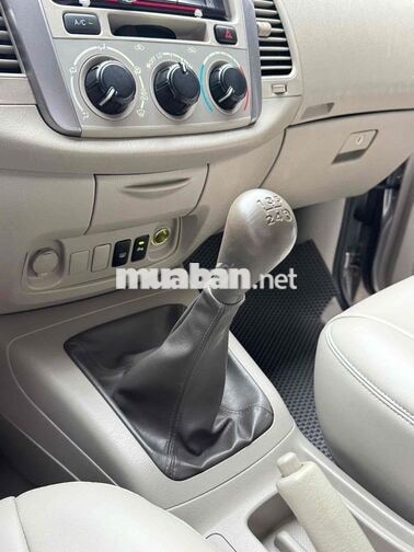 Innova E 2014 106.000km xe gia đình
