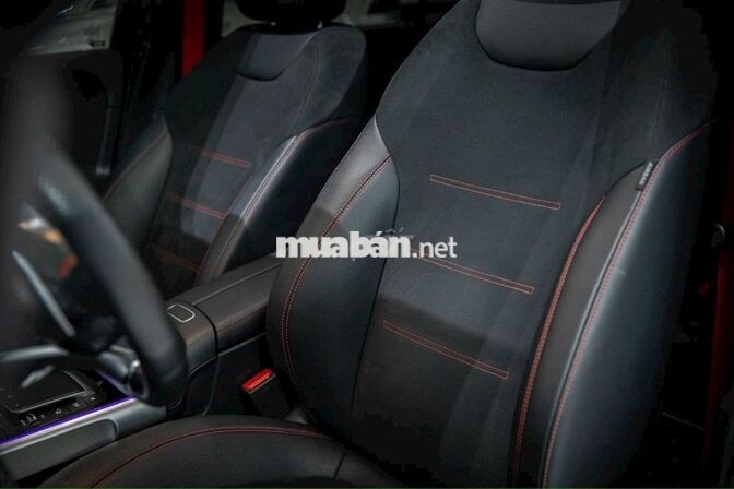 Mercedes-Benz GLB 35 AMG 2022 nhập khẩu option đủ