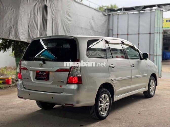 Innova E 2014 106.000km xe gia đình