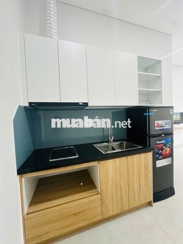 Mới 100% - Chỉ 2 căn cho thuê có lối đi và sân riêng - Full nội thất
