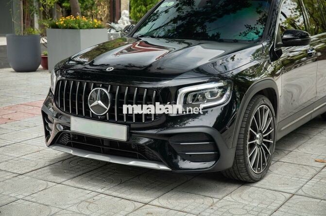 Mercedes-Benz GLB 35 AMG 2022 nhập khẩu option đủ