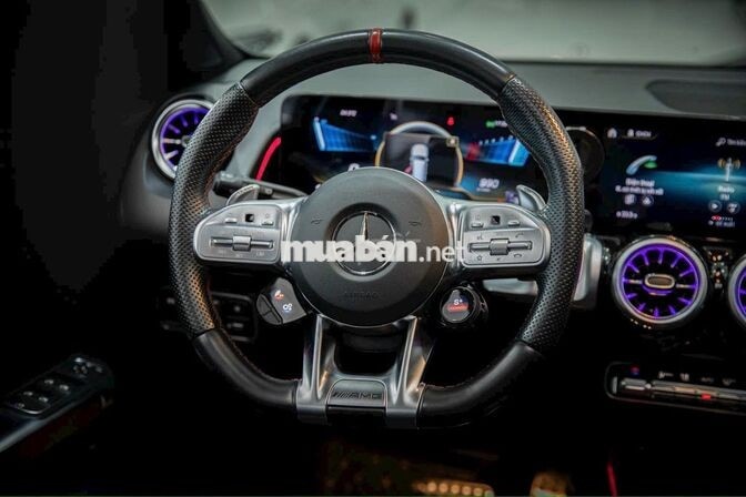 Mercedes-Benz GLB 35 AMG 2022 nhập khẩu option đủ