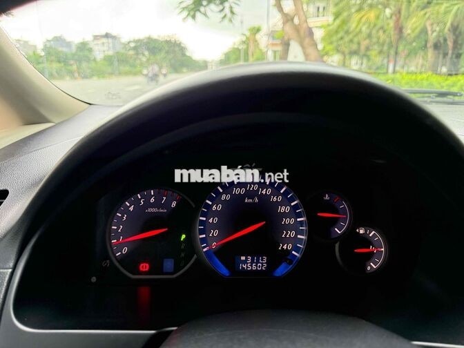 Mitsubishi Grandis 2009 Bạc 7 chỗ