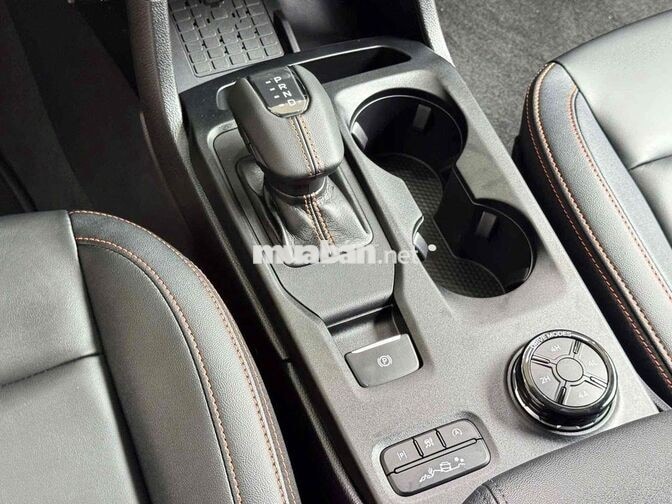 Ford Ranger Wildtrak V6 3.0L 2026-Đủ Màu Giao Ngay