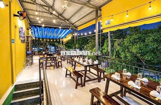 Cho Thuê Góc 2 MT Hiền Vương DT 4m x 20m 1 lầu Xuốt Giá 20tr/th