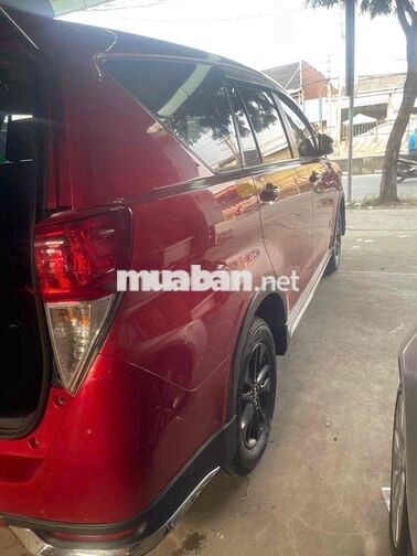 Toyota Innova Venturer 2018 Số tự động Đỏ mận