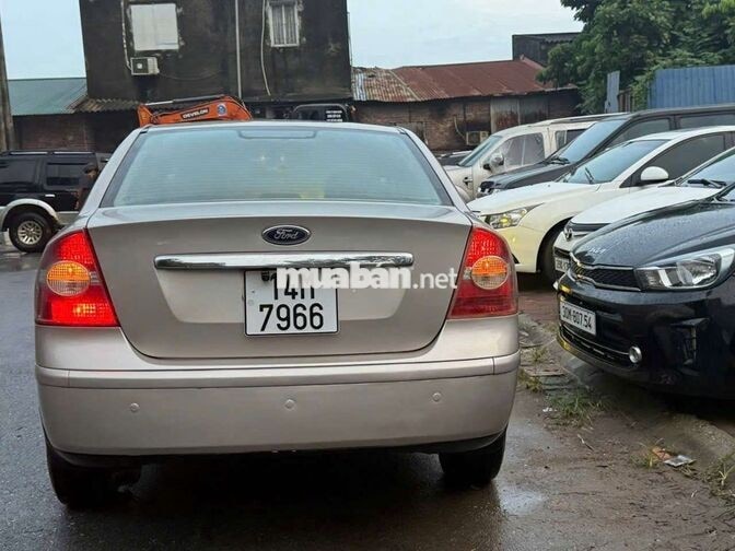 Ford Focus bản đủ quá đẹp