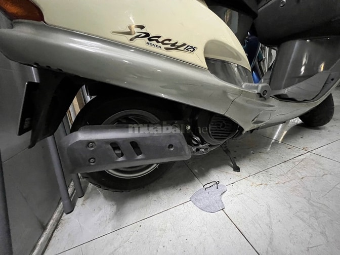 Cần bán 3 xe chính chủ Spacy 2002 zin trùm keo (35tr) xe Honda 100 