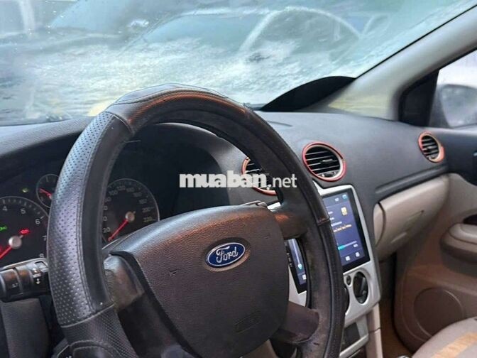 Ford Focus bản đủ quá đẹp