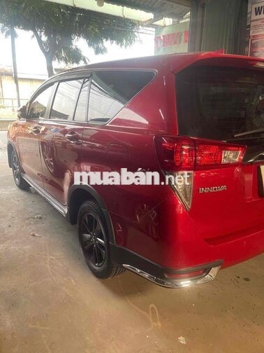 Toyota Innova Venturer 2018 Số tự động Đỏ mận