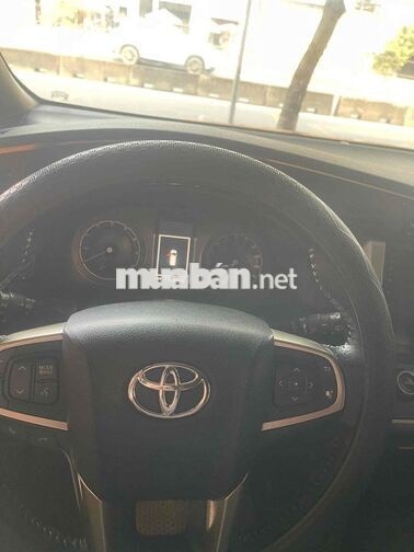 Toyota Innova Venturer 2018 Số tự động Đỏ mận