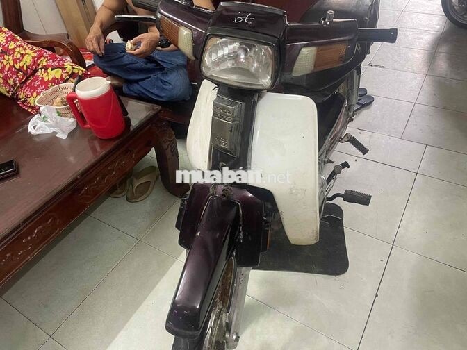 Honda Dream Thái Trắng phối đỏ đô