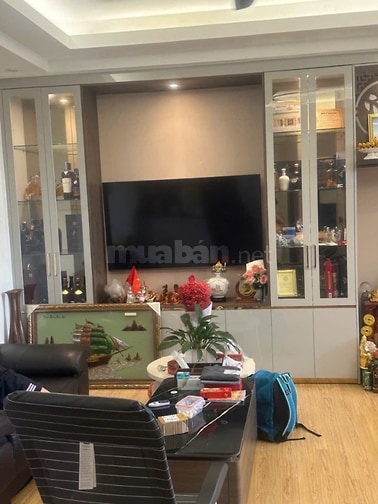HIẾM CĂN HỘ 140M2, NỘI THẤT CAO CẤP