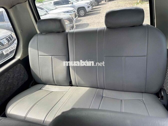 Mitsubishi Jolie 2003 Bạc 7 chỗ