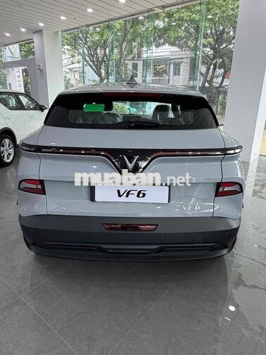 VinFast VF6 2026 Xám
