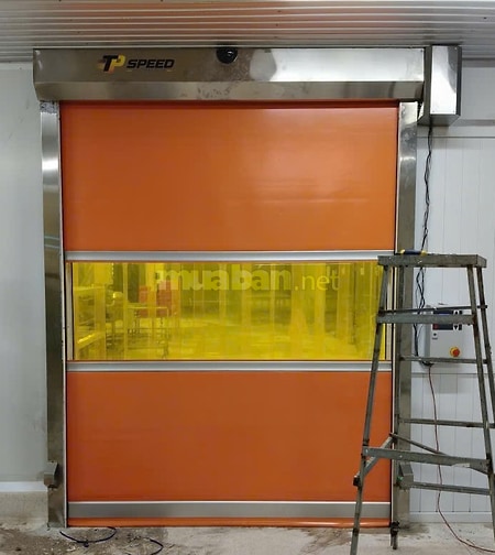 CỬA CUỐN NHANH PVC  GIẢI PHÁP HIỆN ĐẠI CHO NHÀ XƯỞNG VÀ KHO HÀNG 
