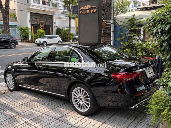 Mercedes E200 Excutive V1 2022 Đen 45000 km