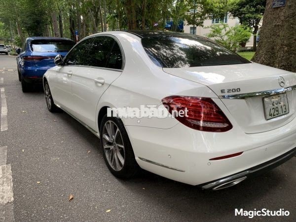 Mercedes Benz E class E200 2017 Trắng