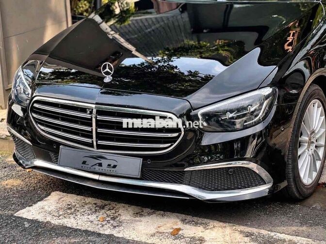 Mercedes E200 Excutive V1 2022 Đen 45000 km
