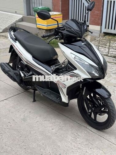 Honda Airblade 125 FI 2014 Trắng Đen Rất Đẹp