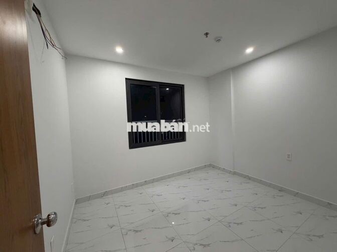 Bà cô U 60 buồn tình cảm. Cắt lỗ 510 triệu