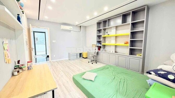 Nhà HXH Nguyễn Oanh Khu Công Viên 3PN 4WC Có Nội Thất 18tr