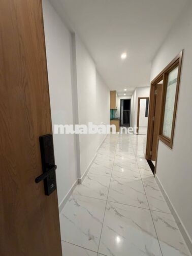Bà cô U 60 buồn tình cảm. Cắt lỗ 510 triệu